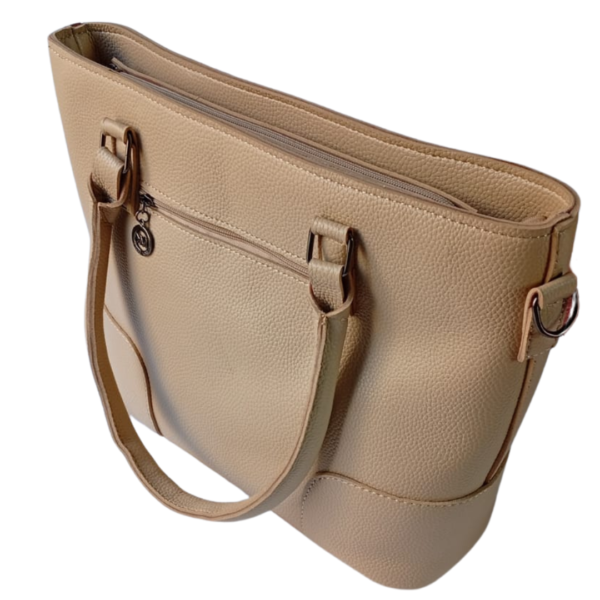 MK PEBBLE GRAIN BAG - Image 3