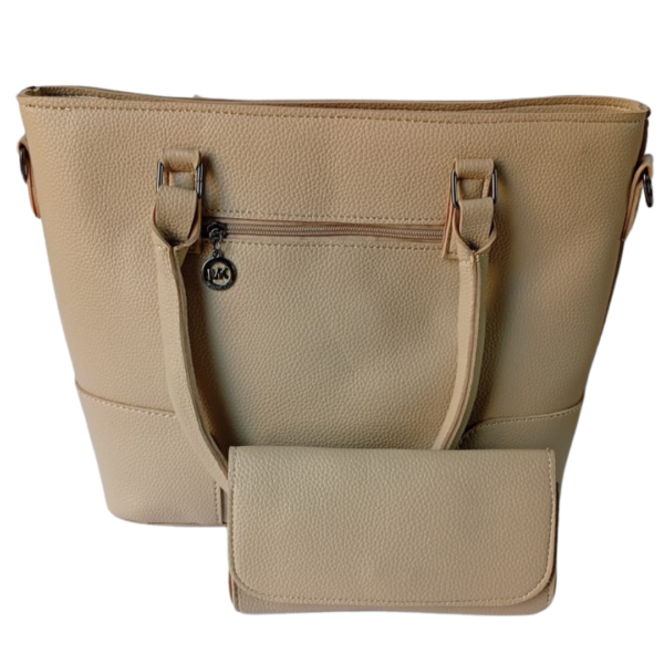 MK PEBBLE GRAIN BAG - Image 6