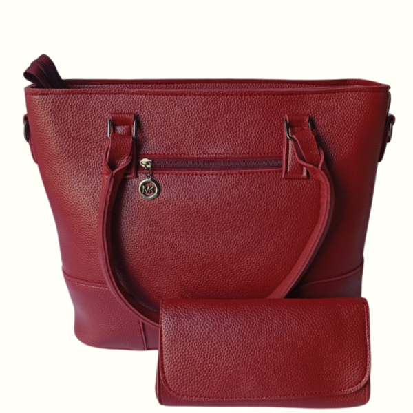 MK PEBBLE GRAIN BAG - Image 10